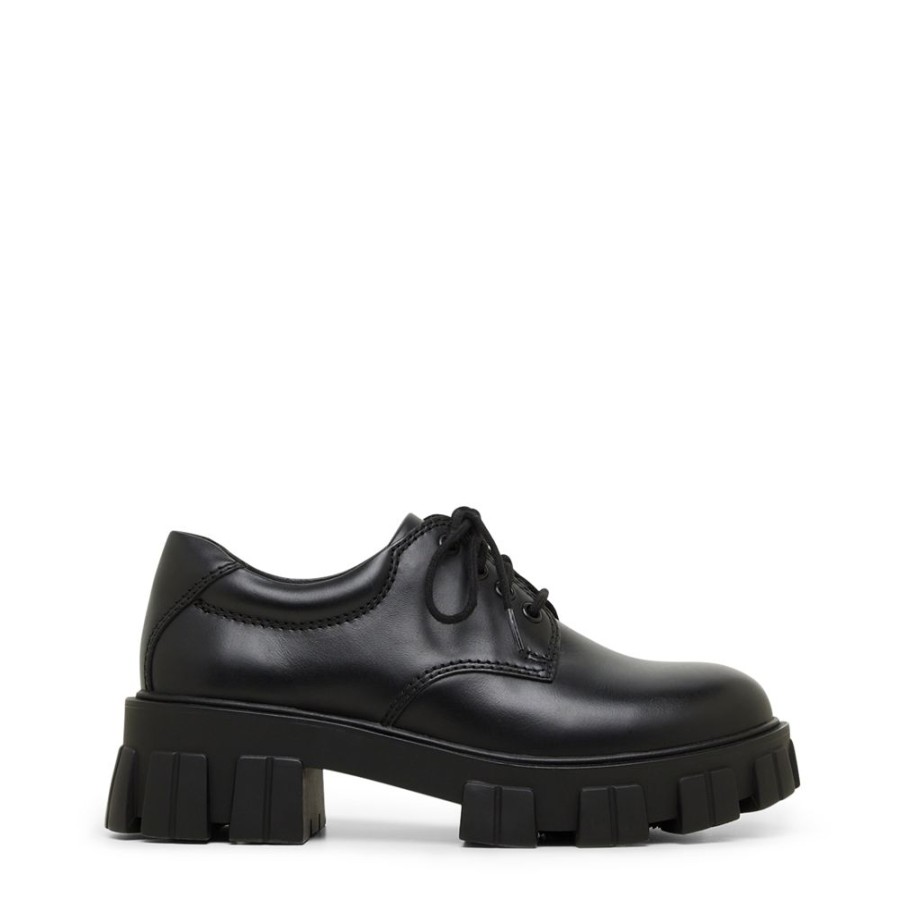 School Clarks | Flaunt Black