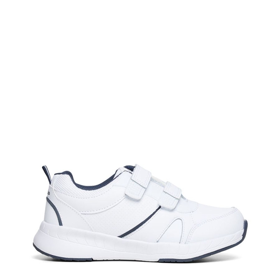 School Clarks | Hustle White