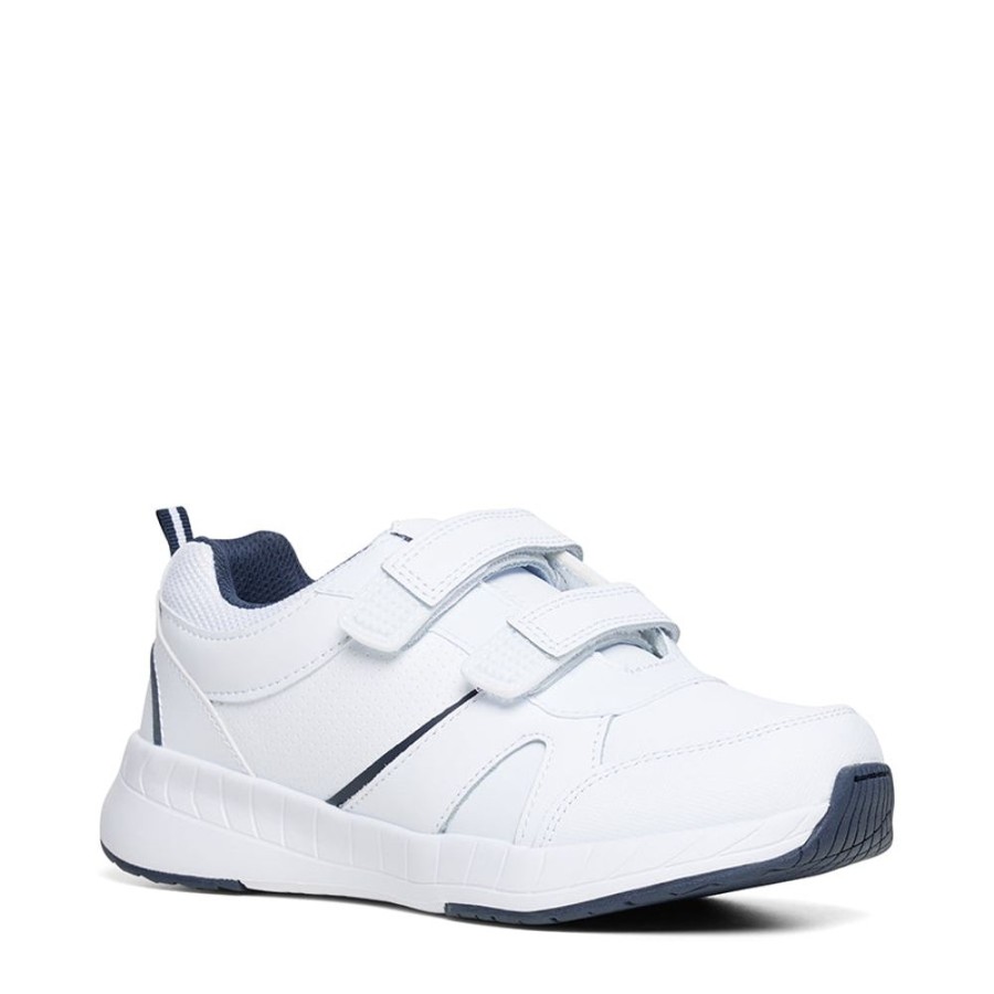 School Clarks | Hustle White