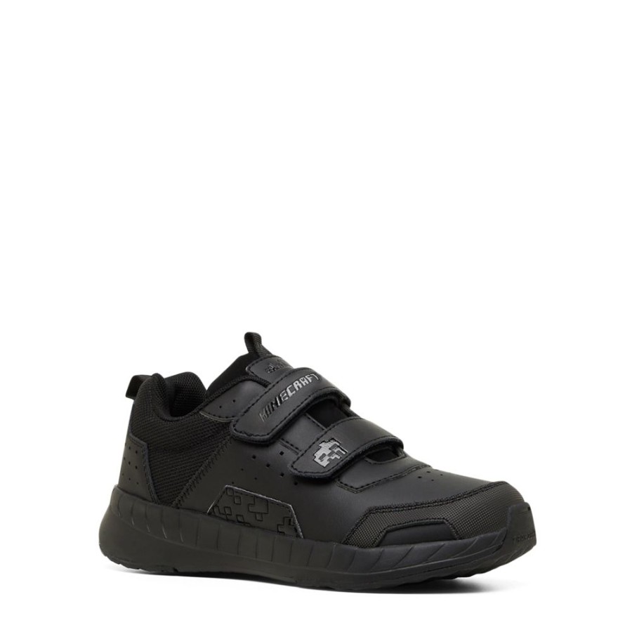 School Clarks | Hendy Blackout